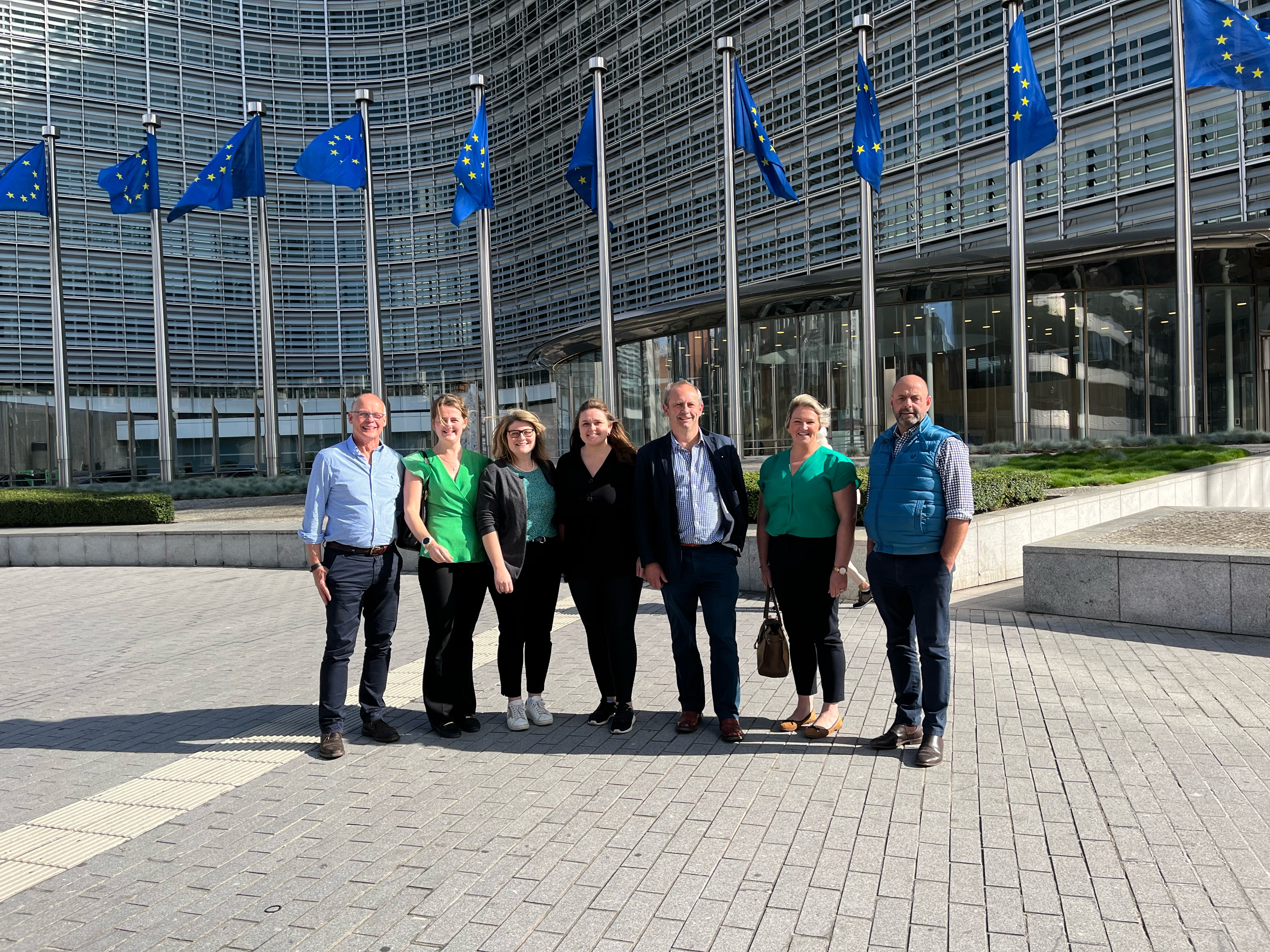 UKFU dairy advisors and chairs outside the Berlaymont